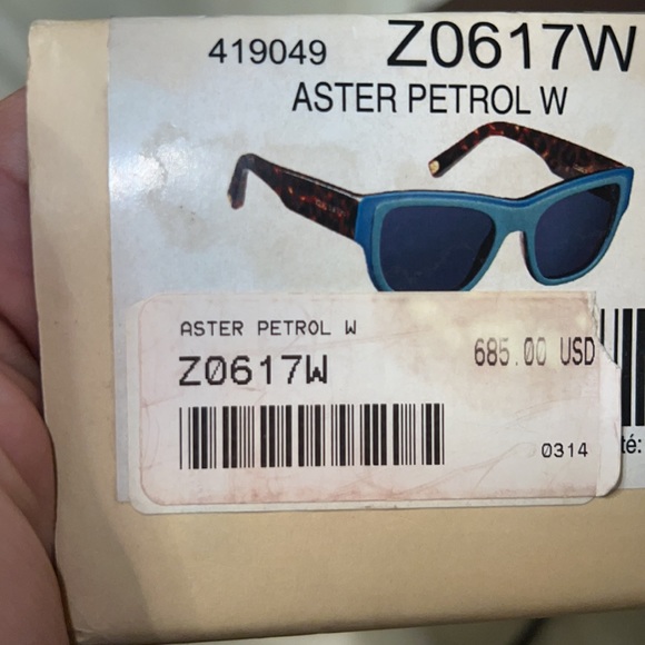 Louis Vuitton limited Edition sunglasses - Picture 7 of 7